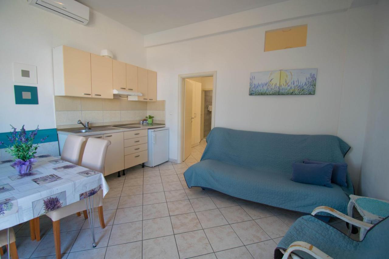 Family Apartment Manuela - Башка-Вода Екстер'єр фото