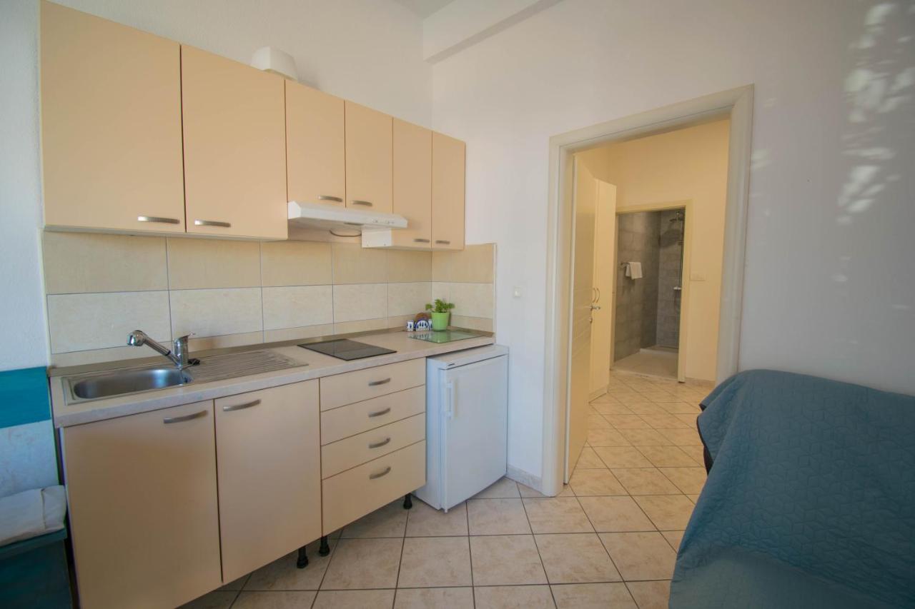 Family Apartment Manuela - Башка-Вода Екстер'єр фото