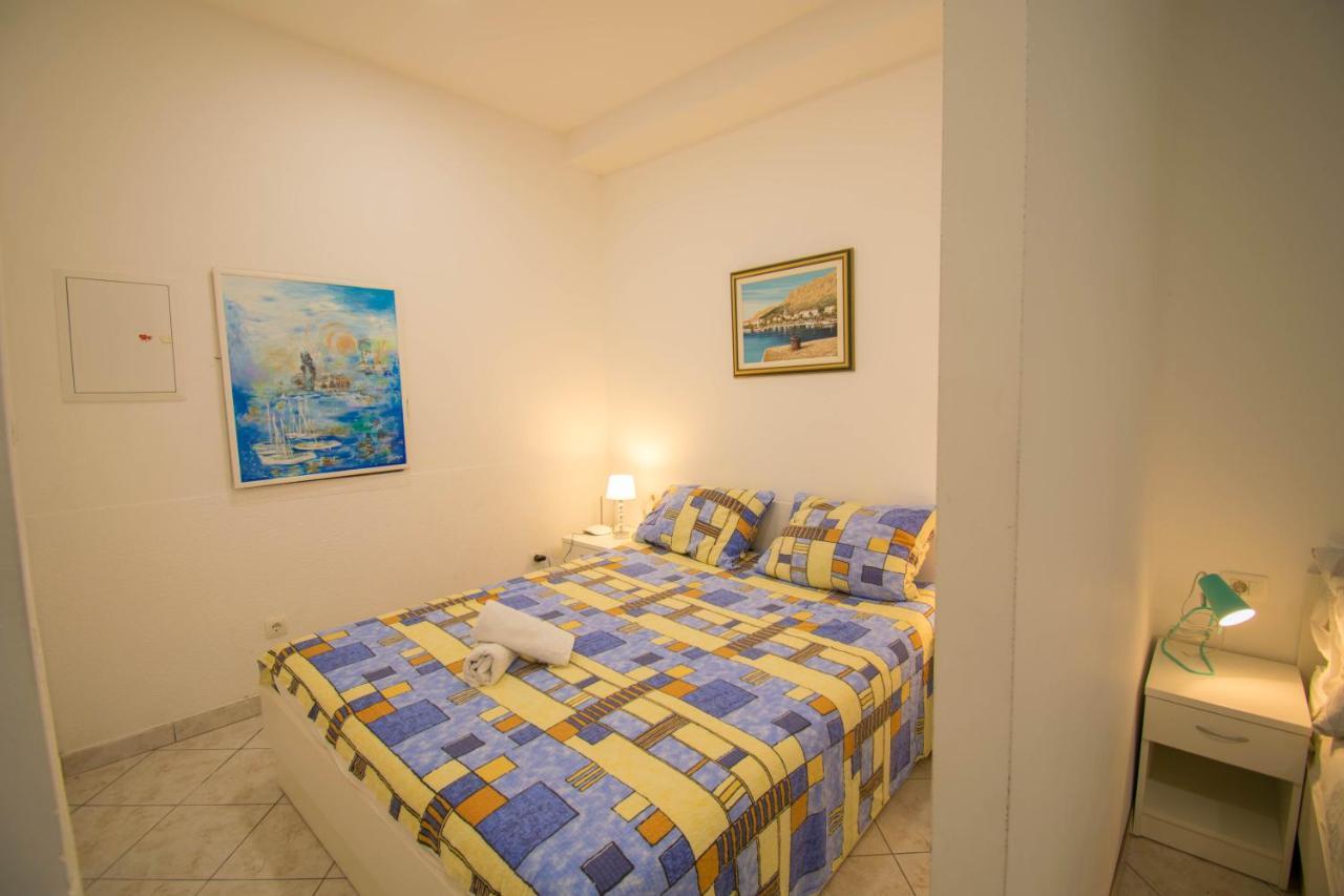 Family Apartment Manuela - Башка-Вода Екстер'єр фото